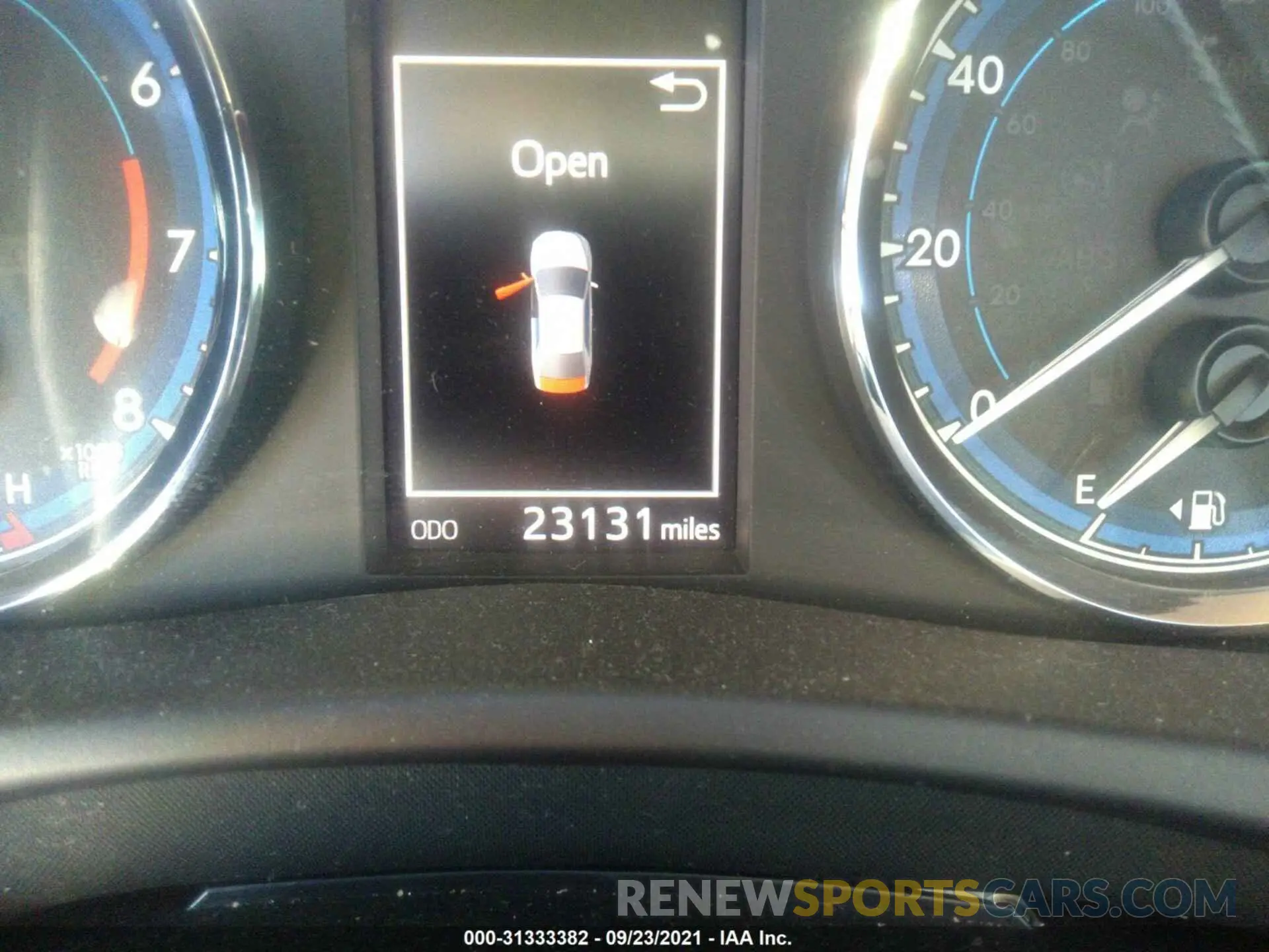 7 fotografías del automóvil dañado 5YFBURHE1KP915935 TOYOTA COROLLA 2019