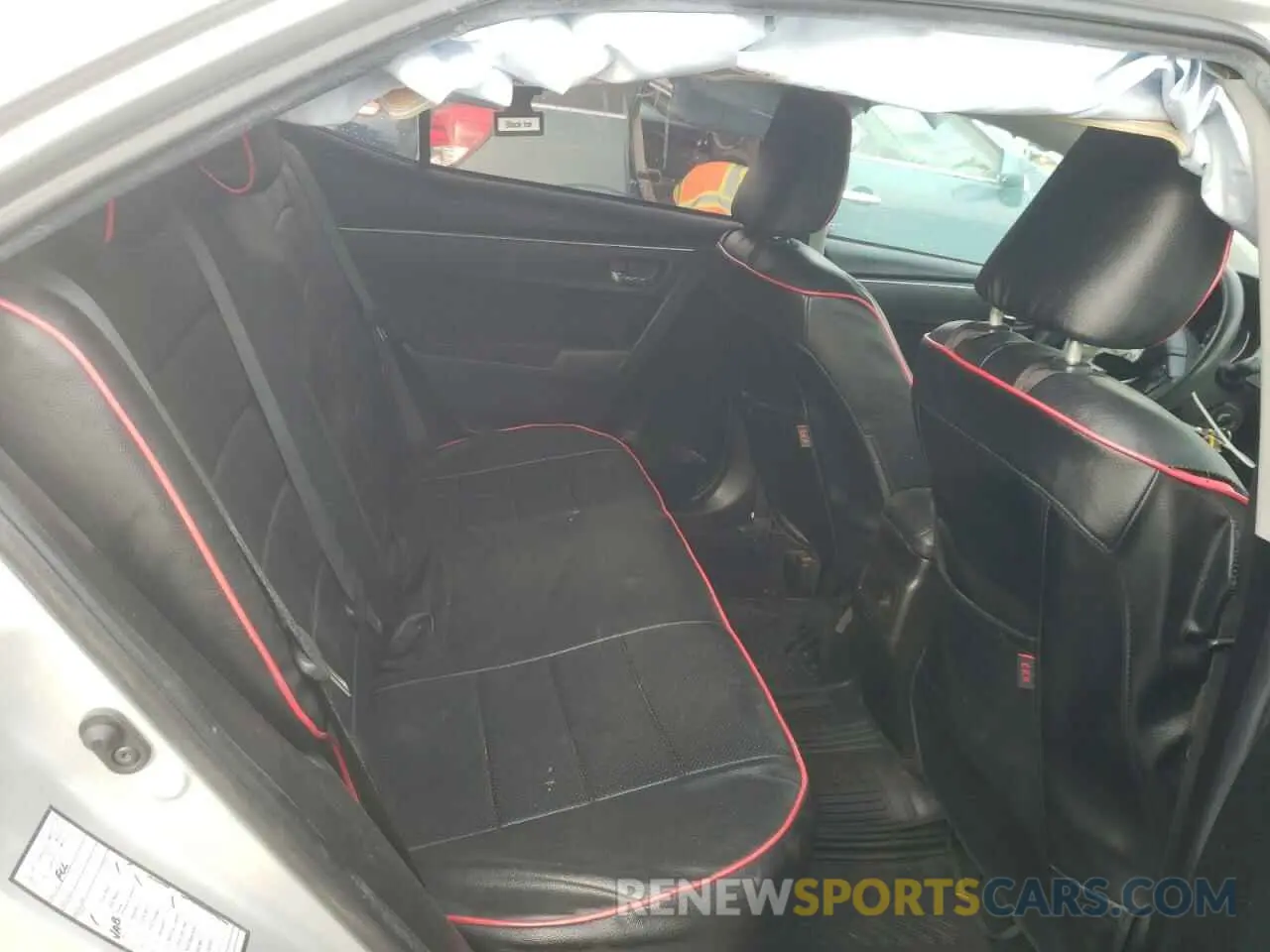 10 fotografías del automóvil dañado 5YFBURHE1KP920214 TOYOTA COROLLA 2019
