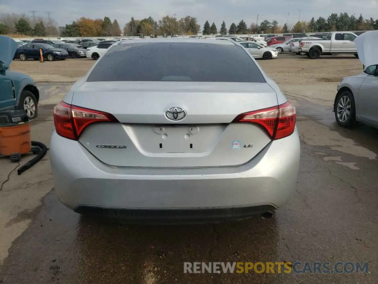 6 fotografías del automóvil dañado 5YFBURHE1KP920214 TOYOTA COROLLA 2019