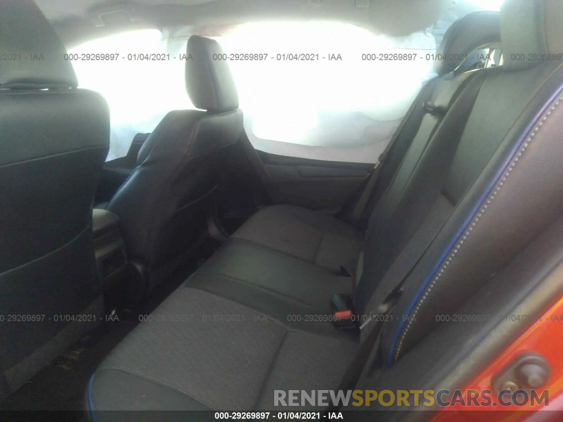 8 fotografías del automóvil dañado 5YFBURHE1KP921279 TOYOTA COROLLA 2019