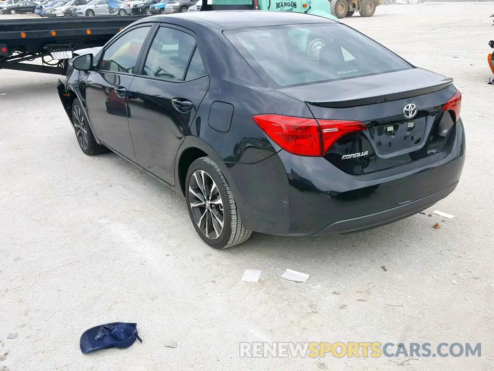 3 fotografías del automóvil dañado 5YFBURHE1KP930077 TOYOTA COROLLA 2019