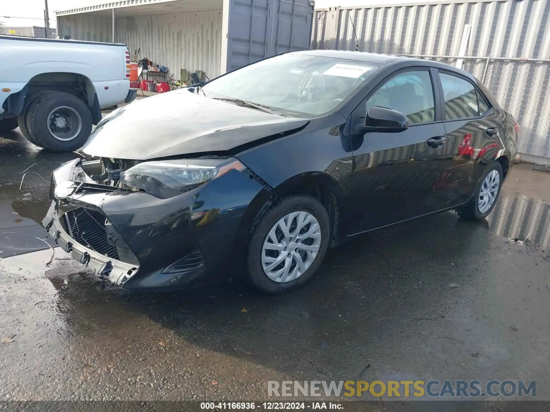 2 fotografías del automóvil dañado 5YFBURHE1KP932749 TOYOTA COROLLA 2019