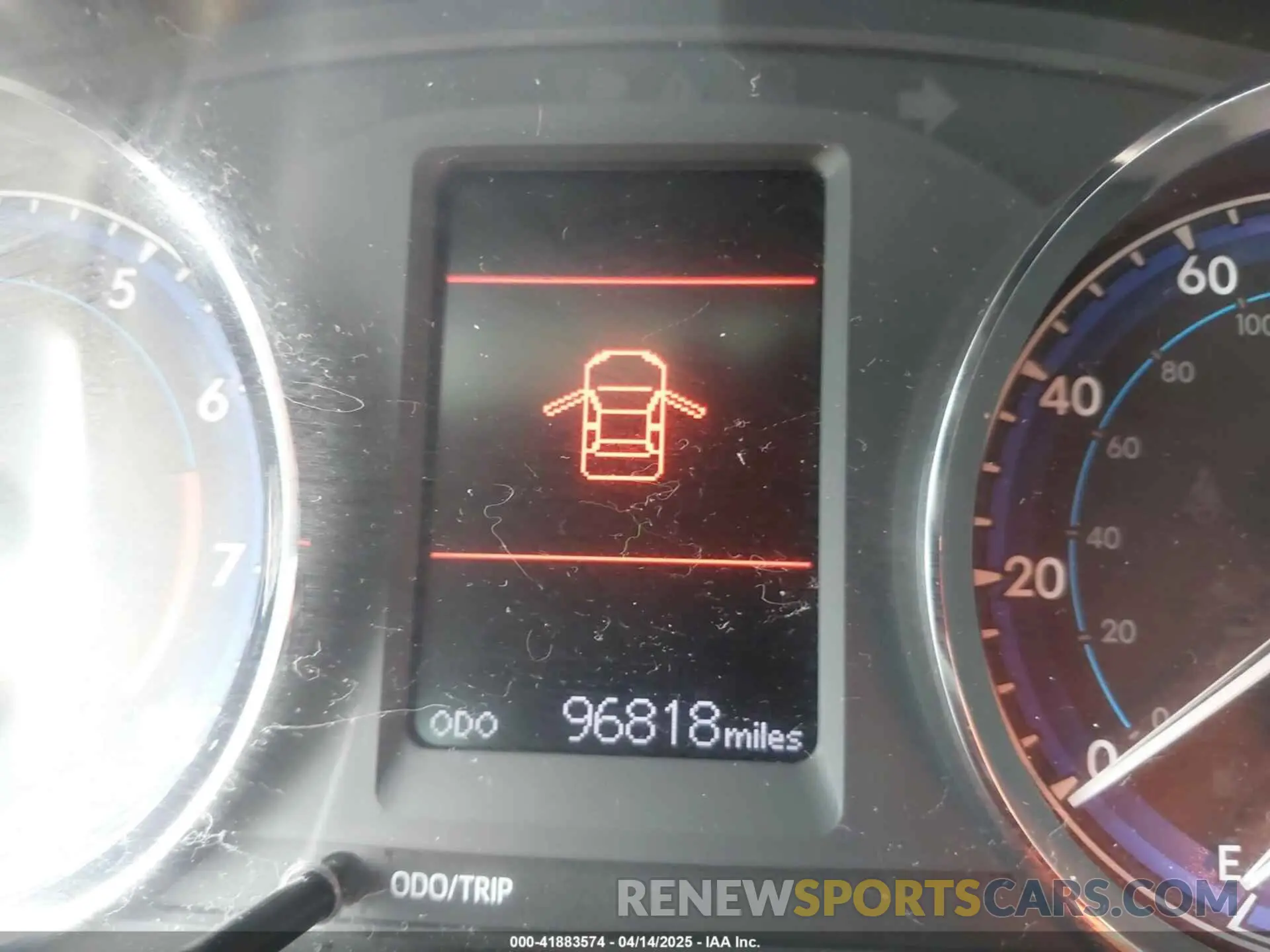 15 fotografías del automóvil dañado 5YFBURHE1KP933545 TOYOTA COROLLA 2019