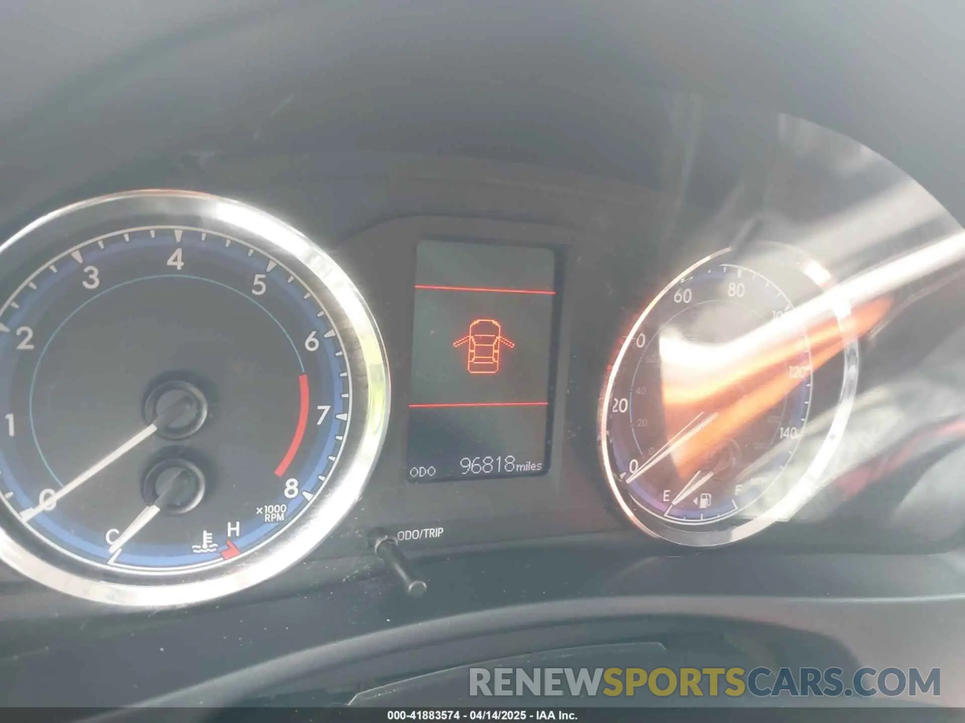 7 fotografías del automóvil dañado 5YFBURHE1KP933545 TOYOTA COROLLA 2019