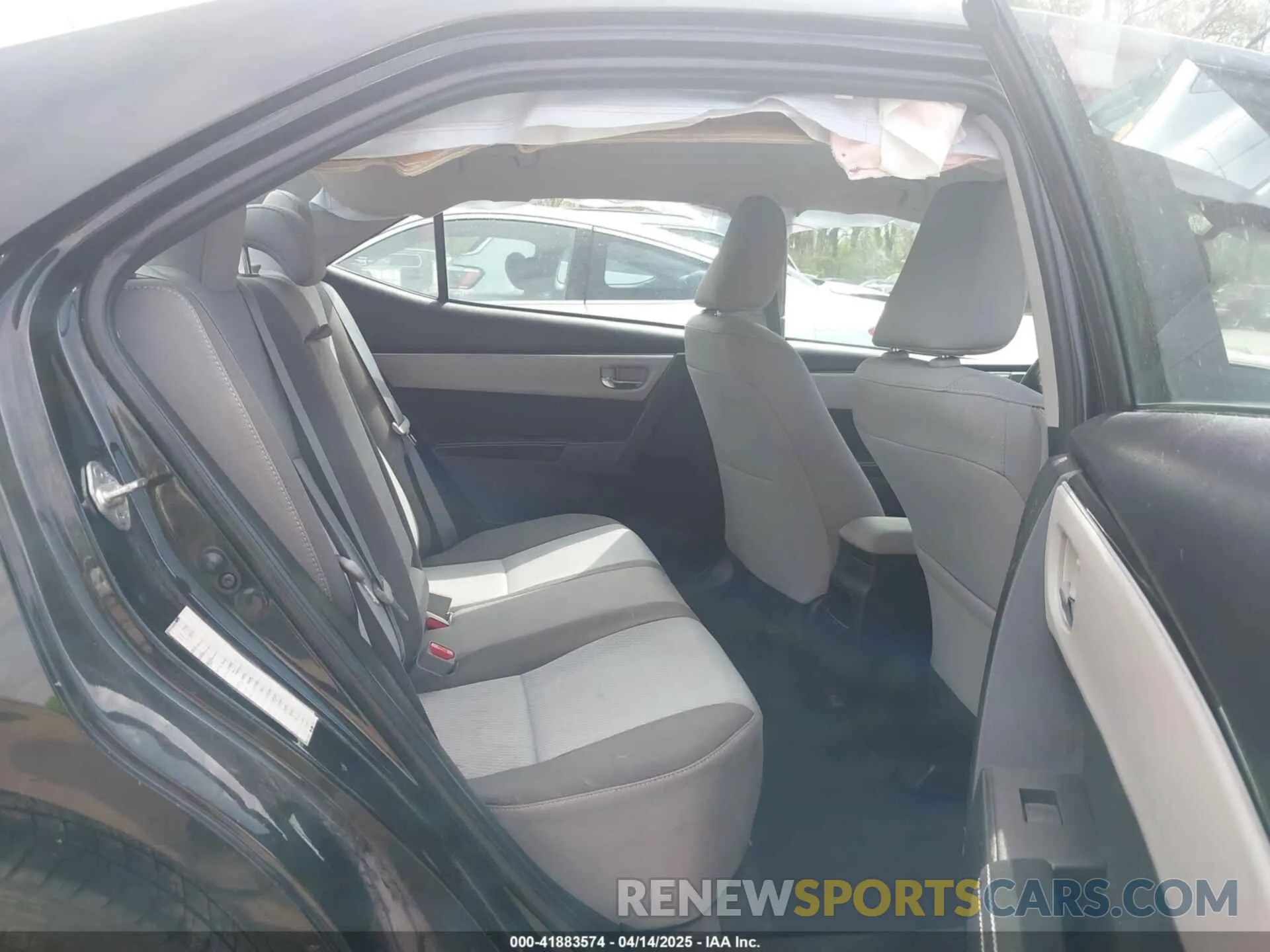 8 fotografías del automóvil dañado 5YFBURHE1KP933545 TOYOTA COROLLA 2019