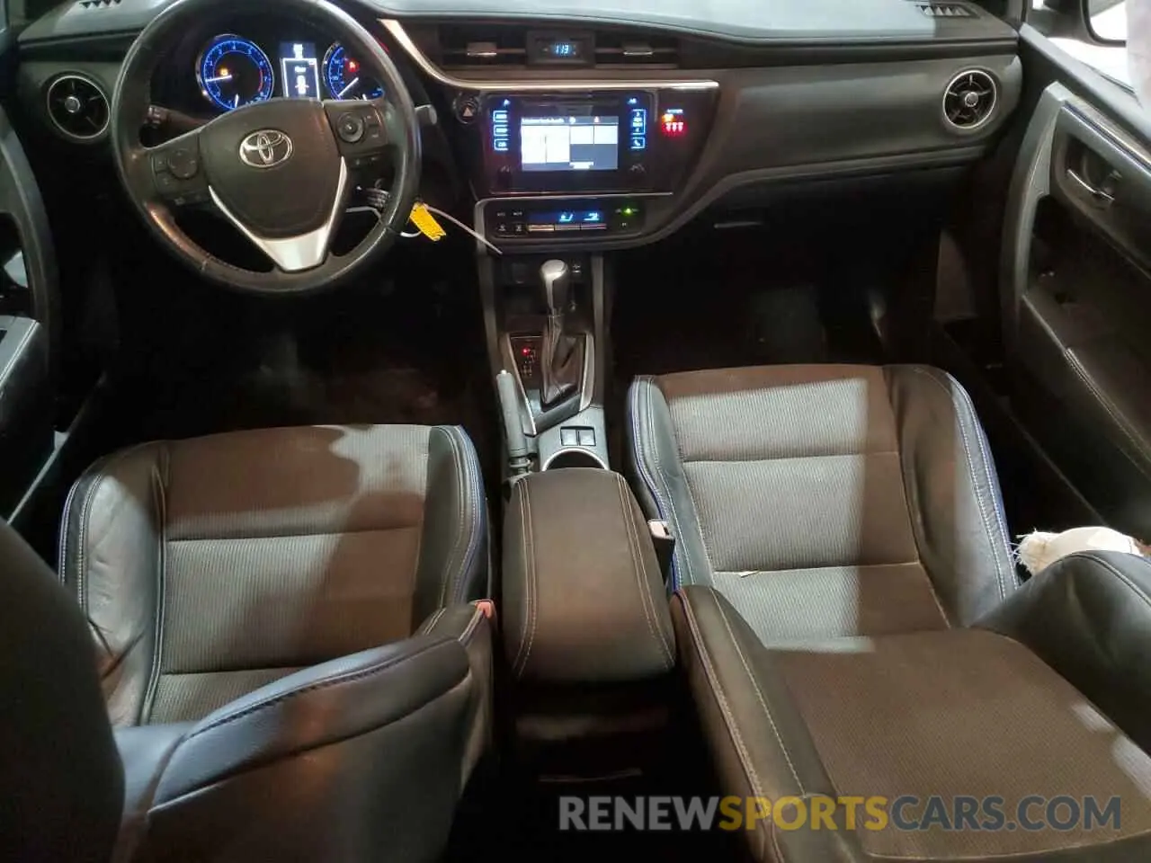 8 fotografías del automóvil dañado 5YFBURHE1KP946876 TOYOTA COROLLA 2019