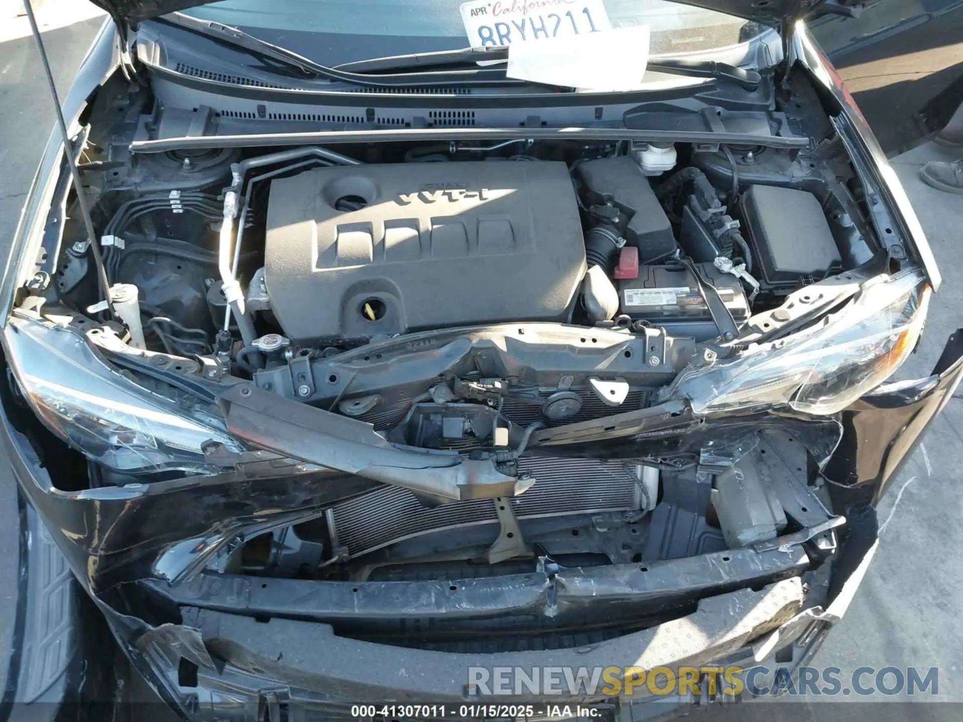10 fotografías del automóvil dañado 5YFBURHE1KP947607 TOYOTA COROLLA 2019