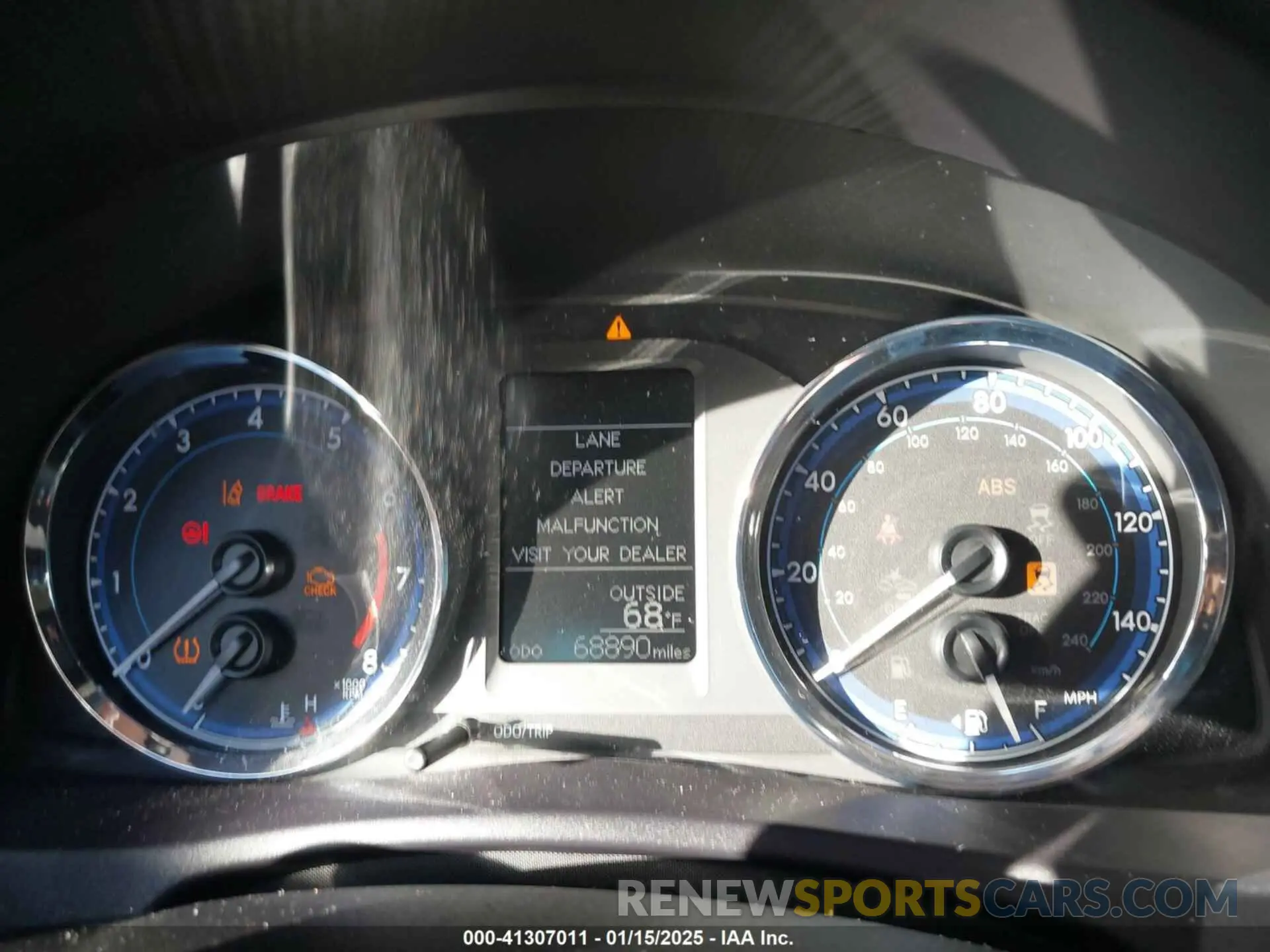 7 fotografías del automóvil dañado 5YFBURHE1KP947607 TOYOTA COROLLA 2019