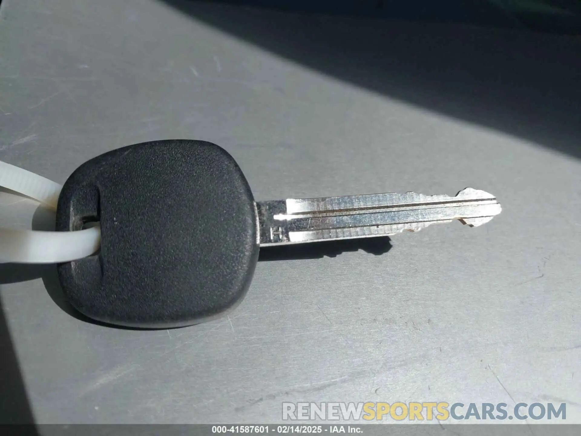 11 fotografías del automóvil dañado 5YFBURHE2KP858502 TOYOTA COROLLA 2019