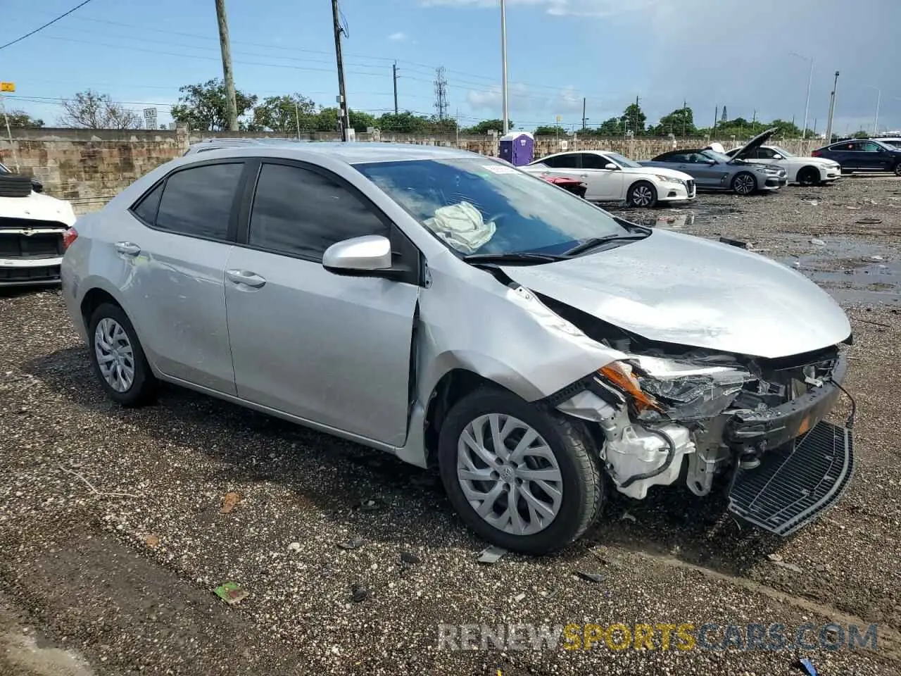4 fotografías del automóvil dañado 5YFBURHE2KP869077 TOYOTA COROLLA 2019
