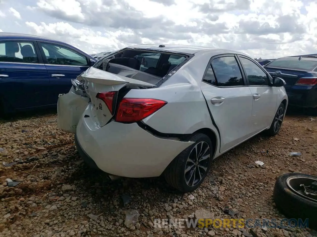 4 fotografías del automóvil dañado 5YFBURHE2KP869239 TOYOTA COROLLA 2019