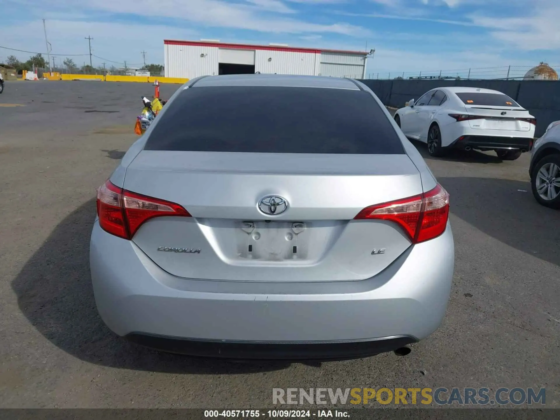 15 fotografías del automóvil dañado 5YFBURHE2KP869824 TOYOTA COROLLA 2019