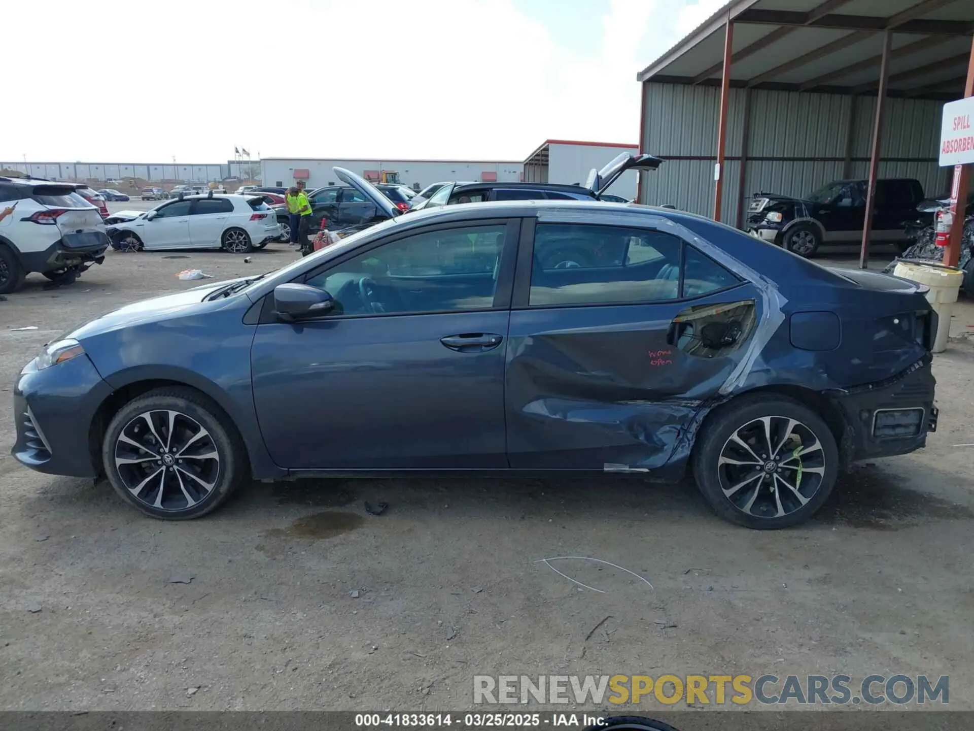 15 fotografías del automóvil dañado 5YFBURHE2KP896120 TOYOTA COROLLA 2019