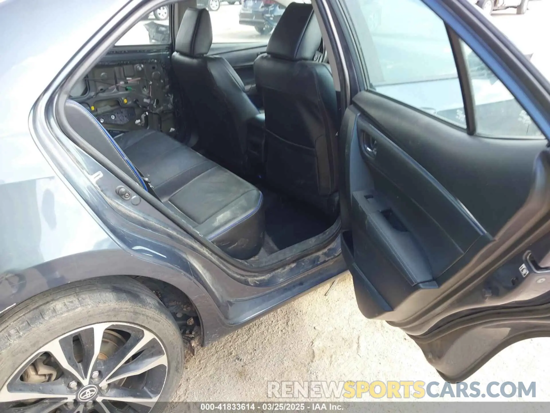 8 fotografías del automóvil dañado 5YFBURHE2KP896120 TOYOTA COROLLA 2019