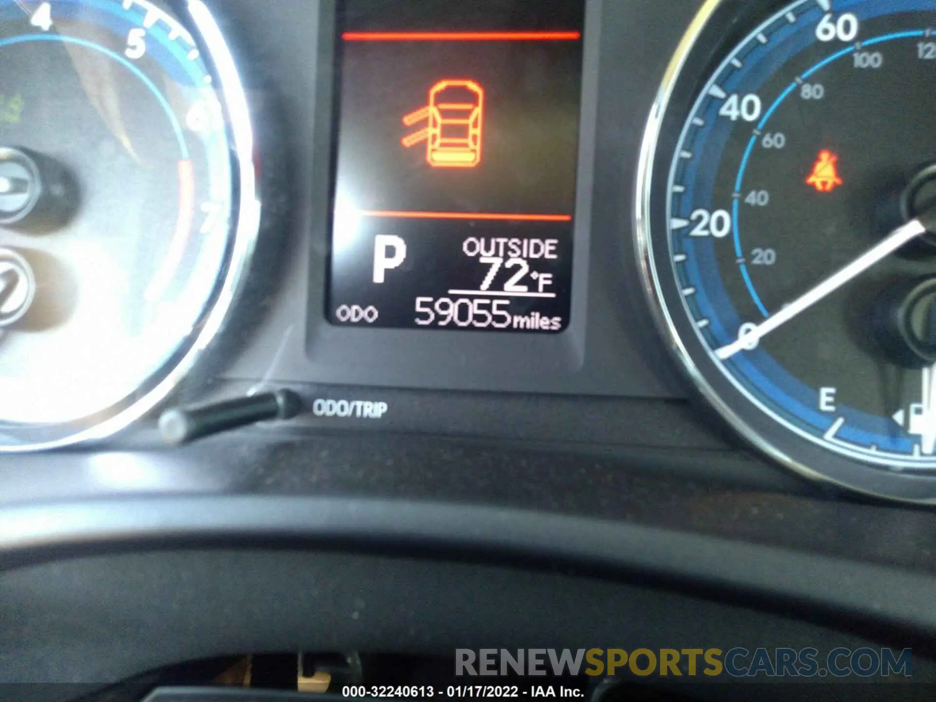 7 fotografías del automóvil dañado 5YFBURHE2KP897137 TOYOTA COROLLA 2019