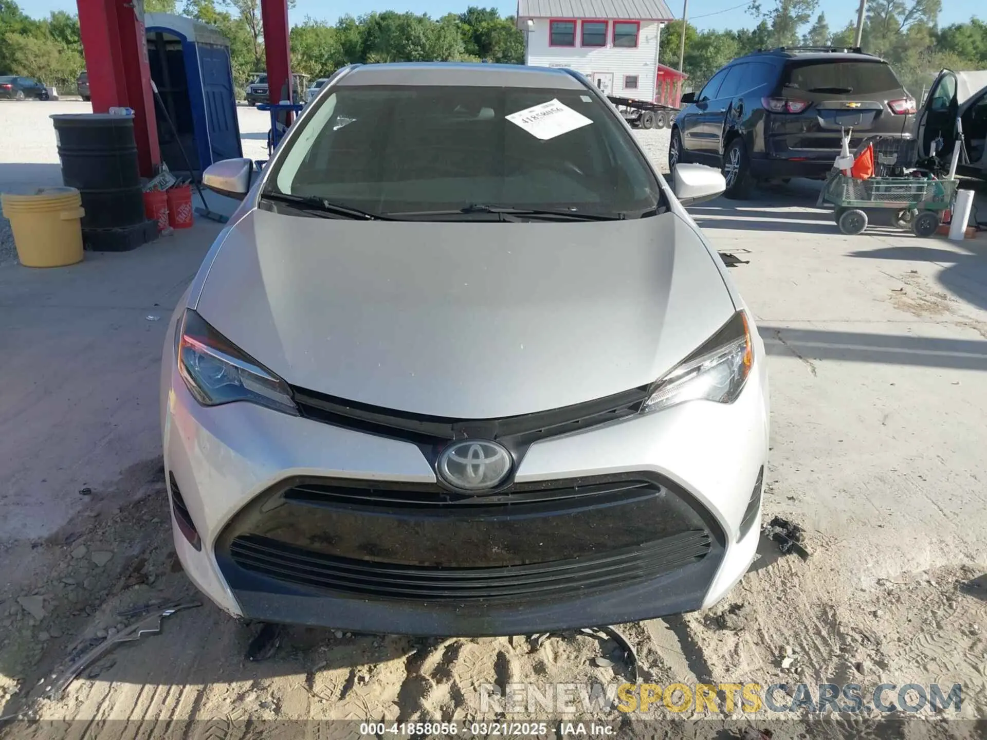 12 fotografías del automóvil dañado 5YFBURHE2KP902370 TOYOTA COROLLA 2019