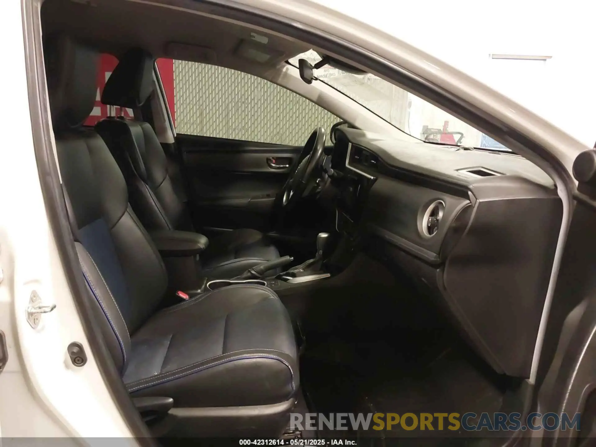 5 fotografías del automóvil dañado 5YFBURHE2KP903812 TOYOTA COROLLA 2019