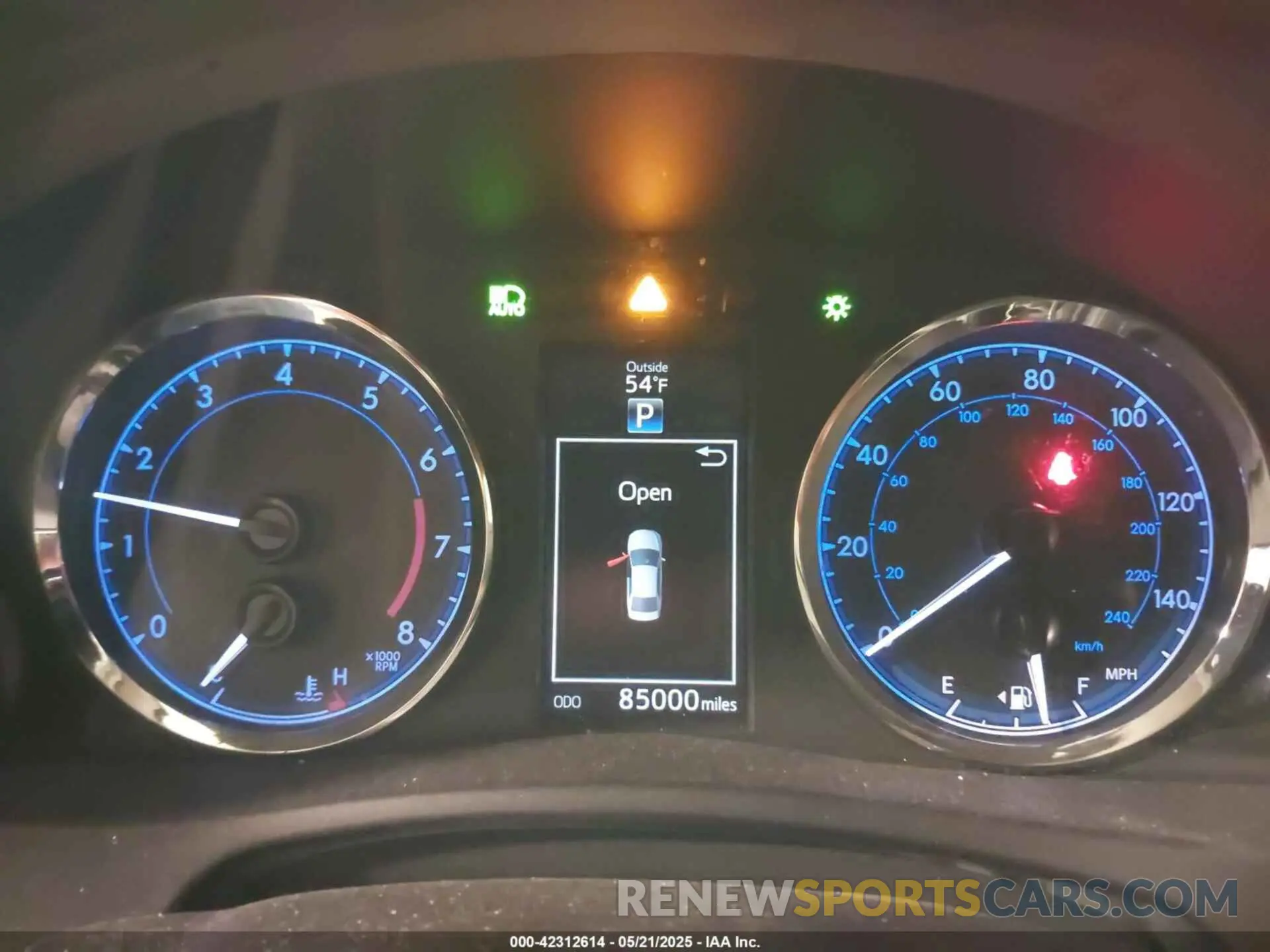 7 fotografías del automóvil dañado 5YFBURHE2KP903812 TOYOTA COROLLA 2019