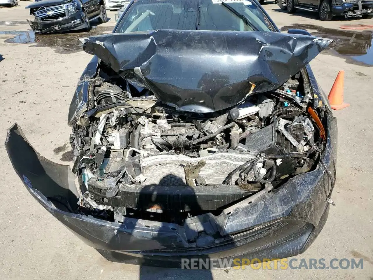 11 fotografías del automóvil dañado 5YFBURHE2KP913630 TOYOTA COROLLA 2019