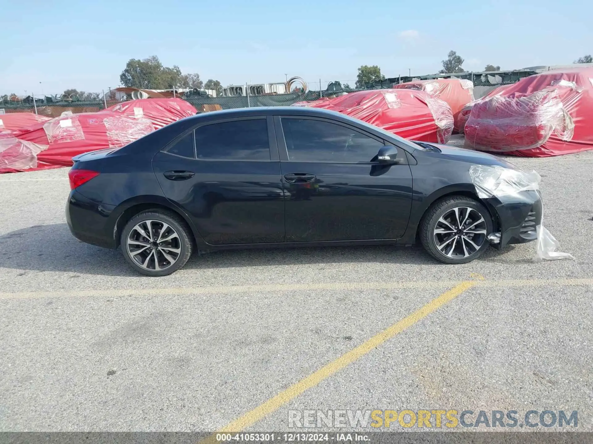 13 fotografías del automóvil dañado 5YFBURHE2KP915474 TOYOTA COROLLA 2019