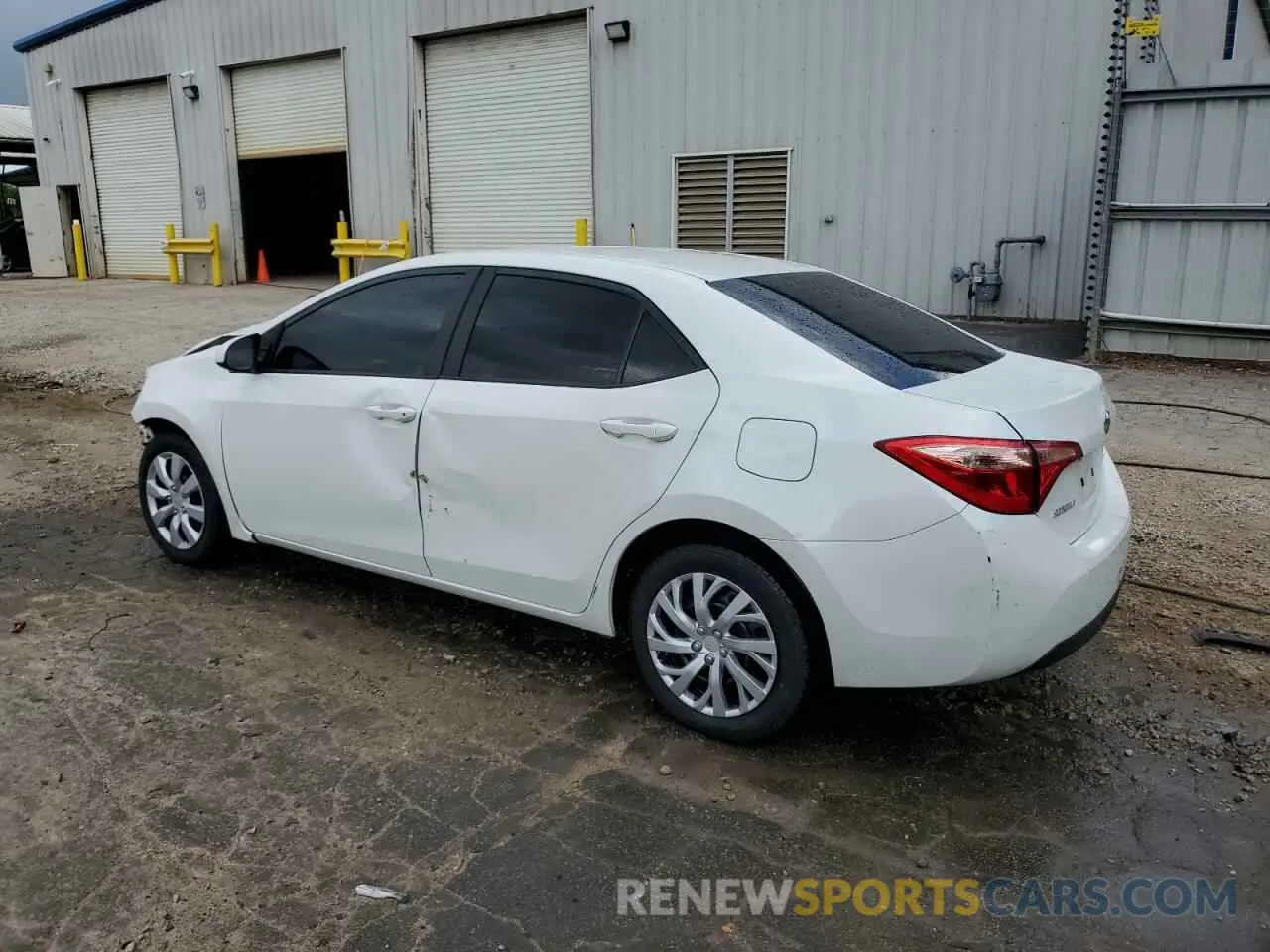 2 fotografías del automóvil dañado 5YFBURHE2KP915703 TOYOTA COROLLA 2019