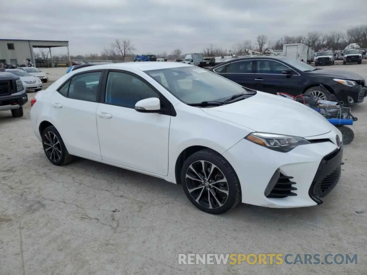 4 fotografías del automóvil dañado 5YFBURHE2KP919332 TOYOTA COROLLA 2019