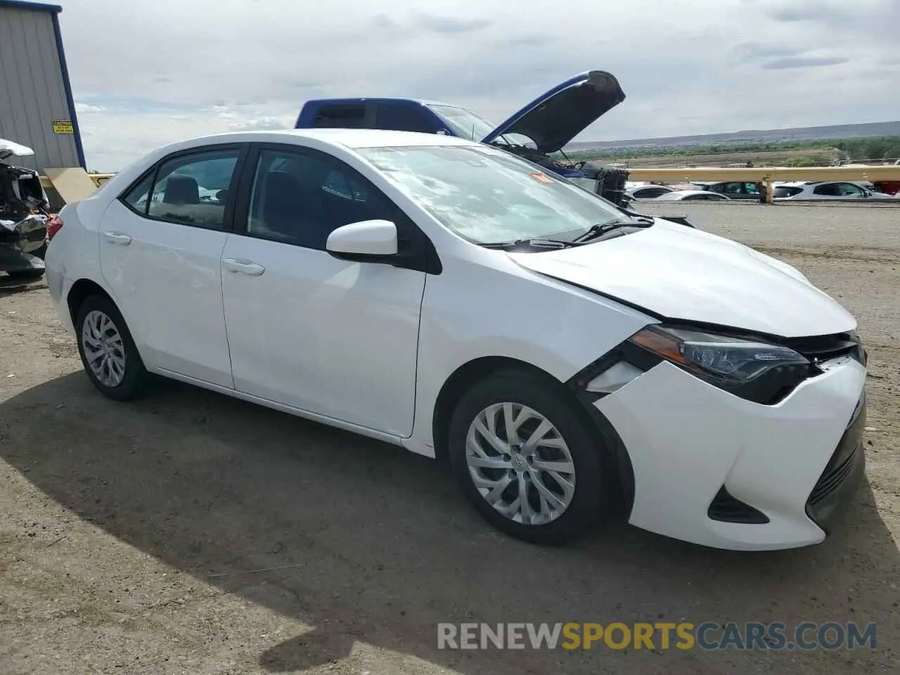 4 fotografías del automóvil dañado 5YFBURHE2KP924224 TOYOTA COROLLA 2019