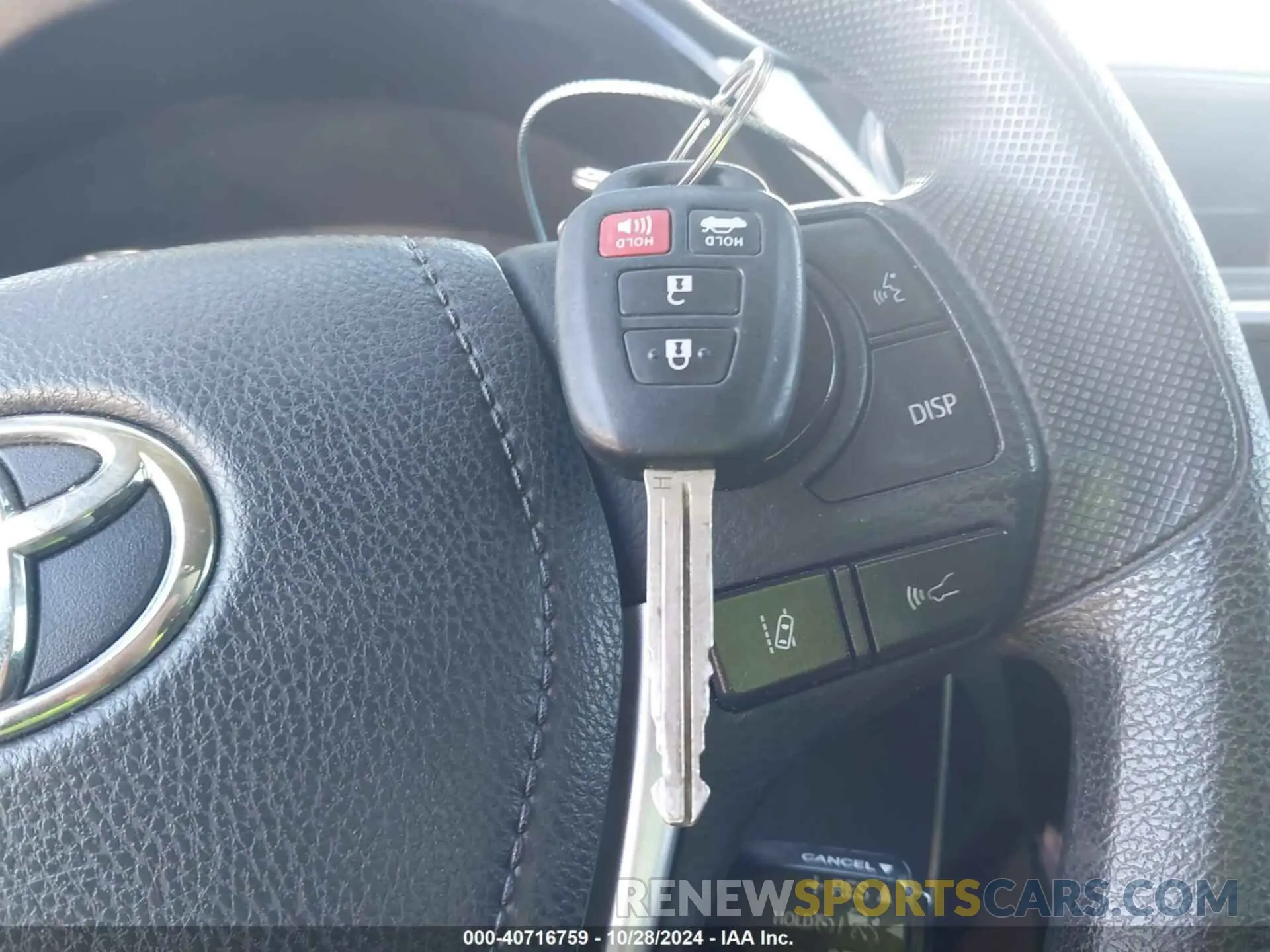 11 fotografías del automóvil dañado 5YFBURHE2KP927298 TOYOTA COROLLA 2019