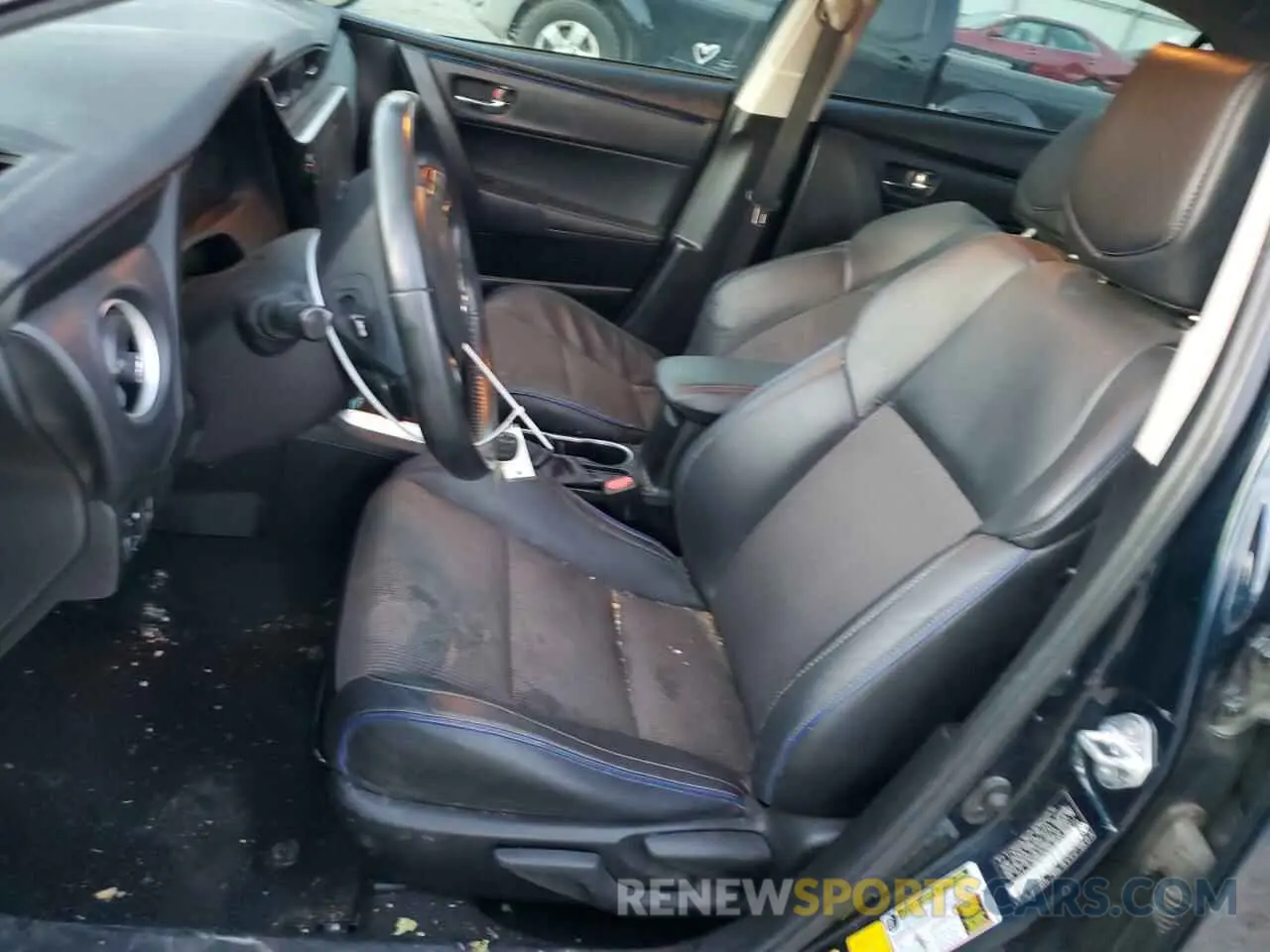 7 fotografías del automóvil dañado 5YFBURHE2KP935191 TOYOTA COROLLA 2019