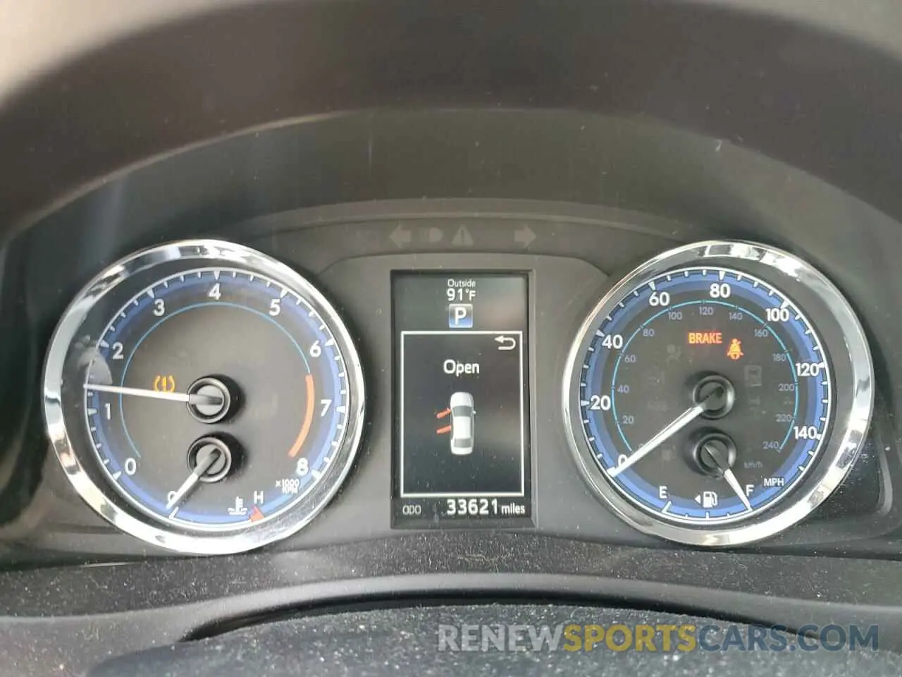 9 fotografías del automóvil dañado 5YFBURHE2KP939581 TOYOTA COROLLA 2019