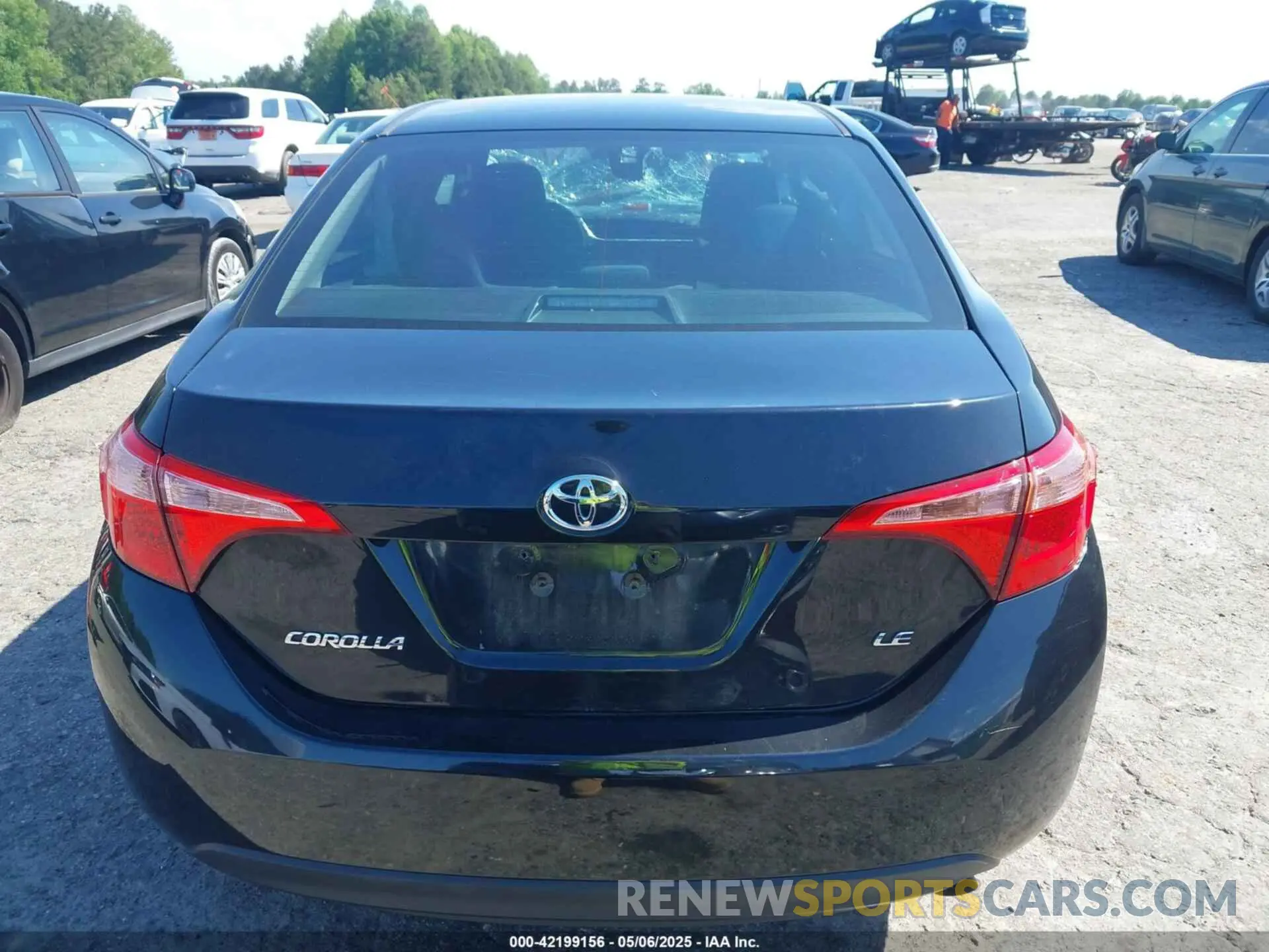 17 fotografías del automóvil dañado 5YFBURHE2KP942979 TOYOTA COROLLA 2019
