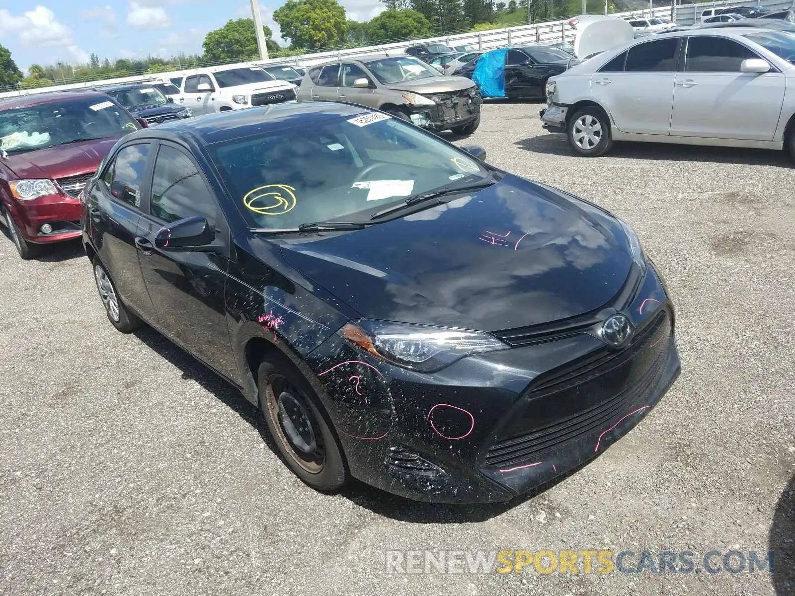 1 fotografías del automóvil dañado 5YFBURHE3KP858590 TOYOTA COROLLA 2019