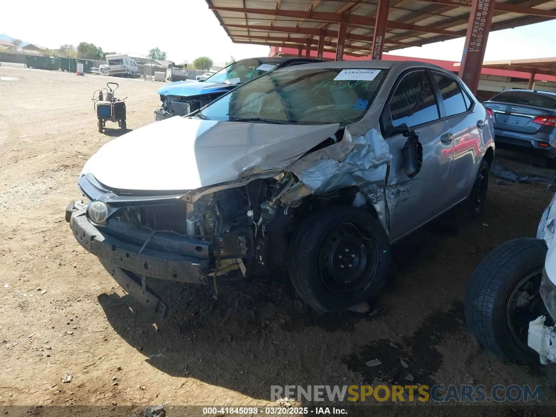 2 fotografías del automóvil dañado 5YFBURHE3KP859514 TOYOTA COROLLA 2019