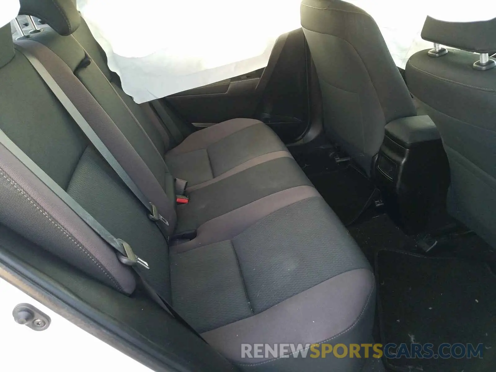 6 fotografías del automóvil dañado 5YFBURHE3KP860789 TOYOTA COROLLA 2019