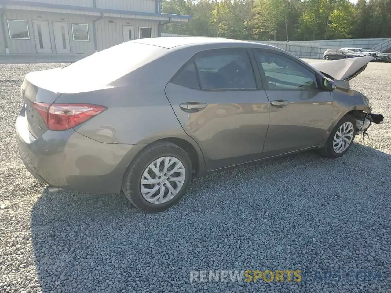 3 fotografías del automóvil dañado 5YFBURHE3KP860856 TOYOTA COROLLA 2019
