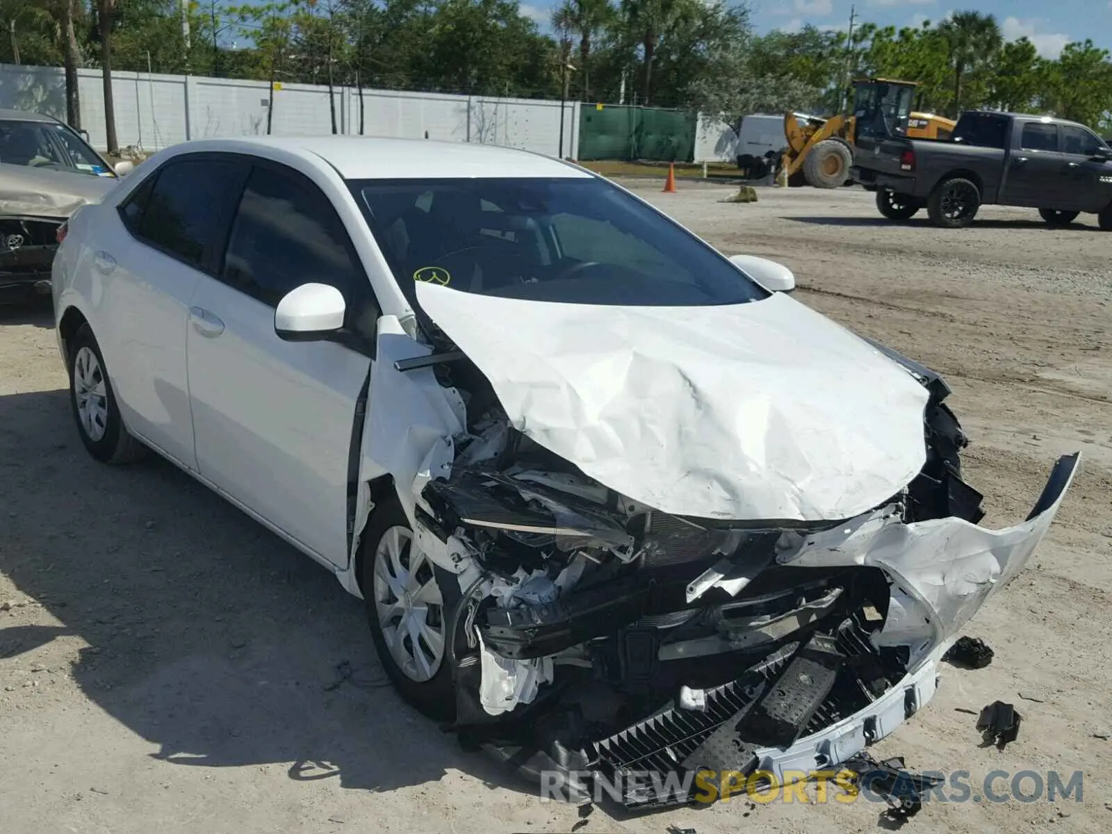 1 fotografías del automóvil dañado 5YFBURHE3KP861392 TOYOTA COROLLA 2019