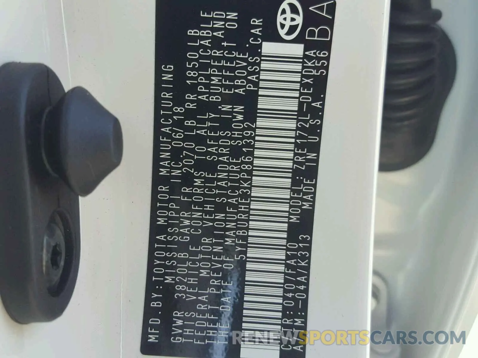 10 fotografías del automóvil dañado 5YFBURHE3KP861392 TOYOTA COROLLA 2019