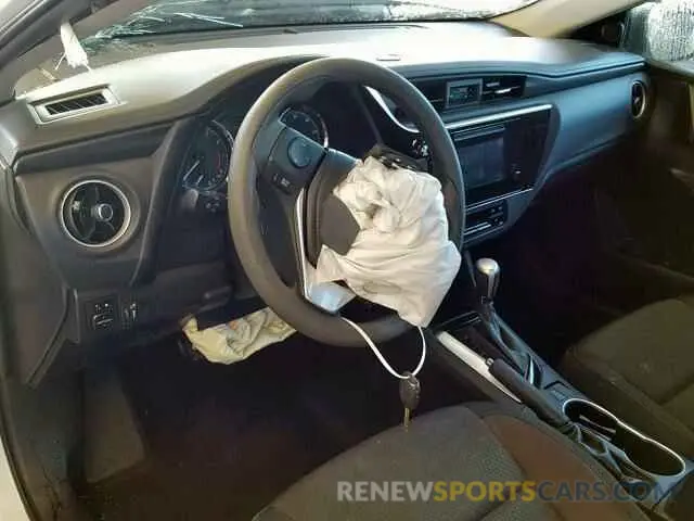 9 fotografías del automóvil dañado 5YFBURHE3KP867516 TOYOTA COROLLA 2019