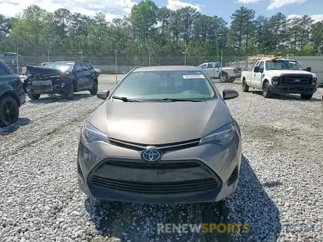 11 fotografías del automóvil dañado 5YFBURHE3KP868620 TOYOTA COROLLA 2019