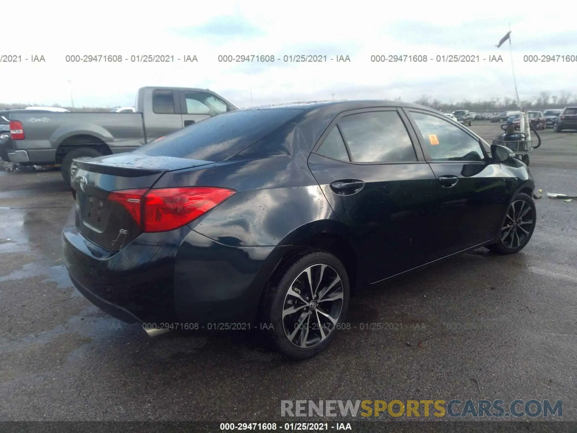 4 fotografías del automóvil dañado 5YFBURHE3KP873297 TOYOTA COROLLA 2019