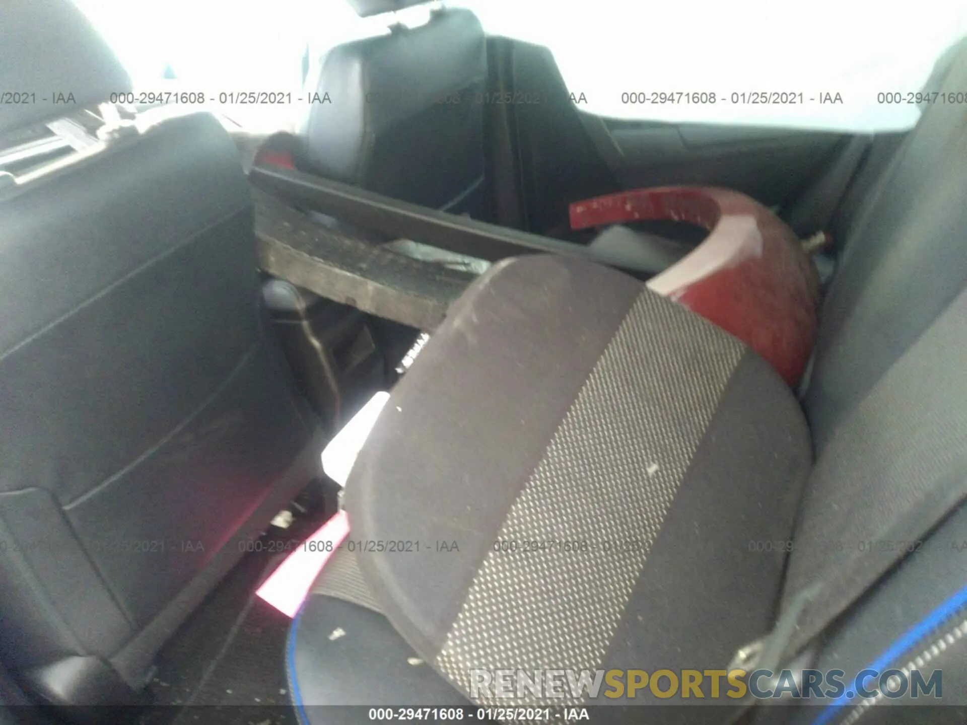 8 fotografías del automóvil dañado 5YFBURHE3KP873297 TOYOTA COROLLA 2019