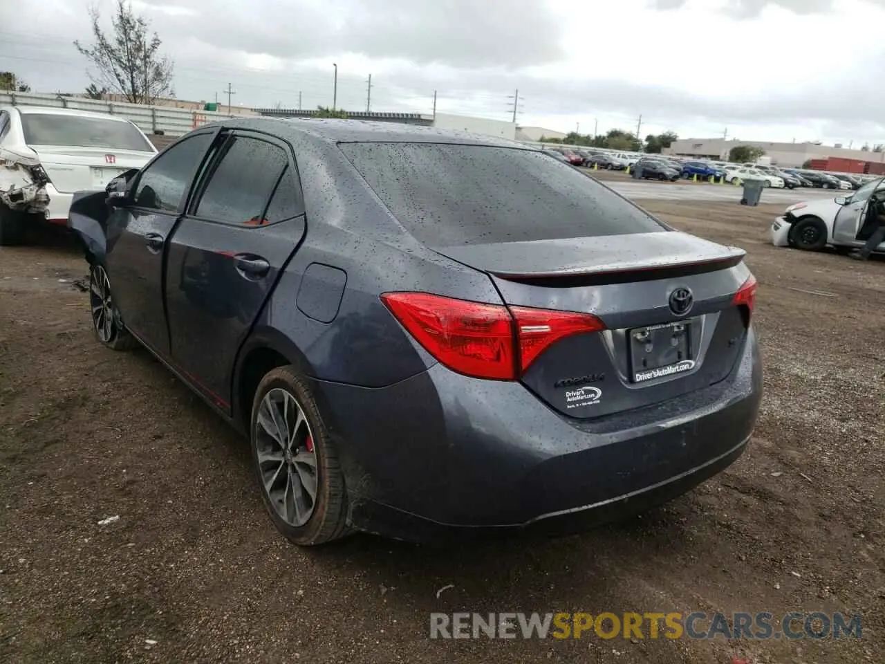 3 fotografías del automóvil dañado 5YFBURHE3KP873333 TOYOTA COROLLA 2019