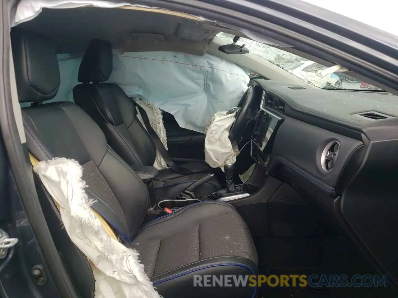 5 fotografías del automóvil dañado 5YFBURHE3KP873333 TOYOTA COROLLA 2019