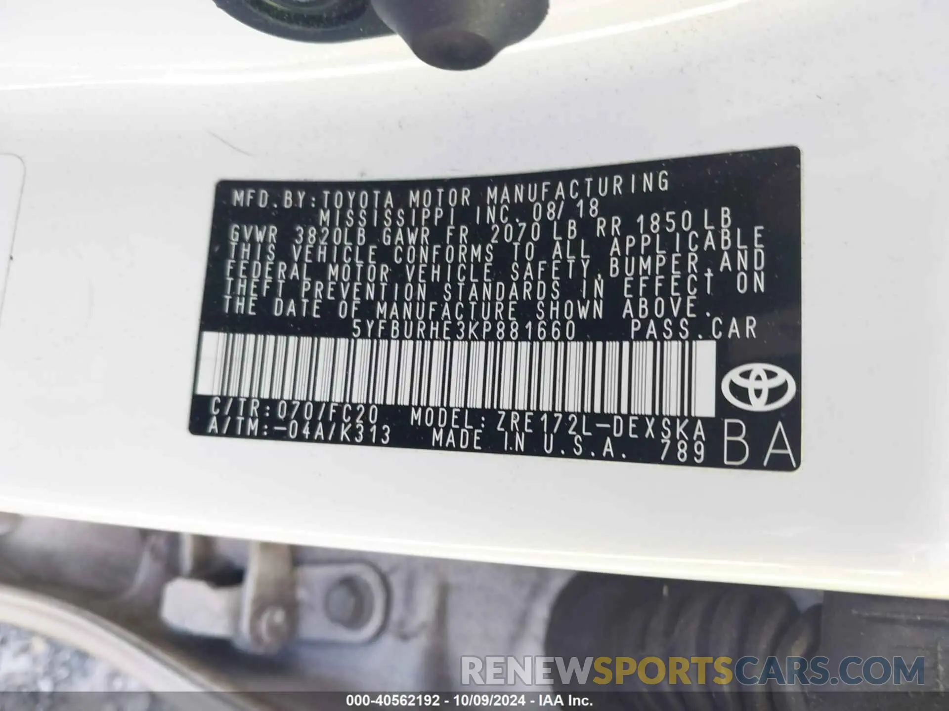 9 fotografías del automóvil dañado 5YFBURHE3KP881660 TOYOTA COROLLA 2019