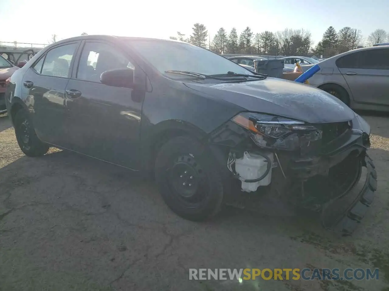 4 fotografías del automóvil dañado 5YFBURHE3KP901728 TOYOTA COROLLA 2019