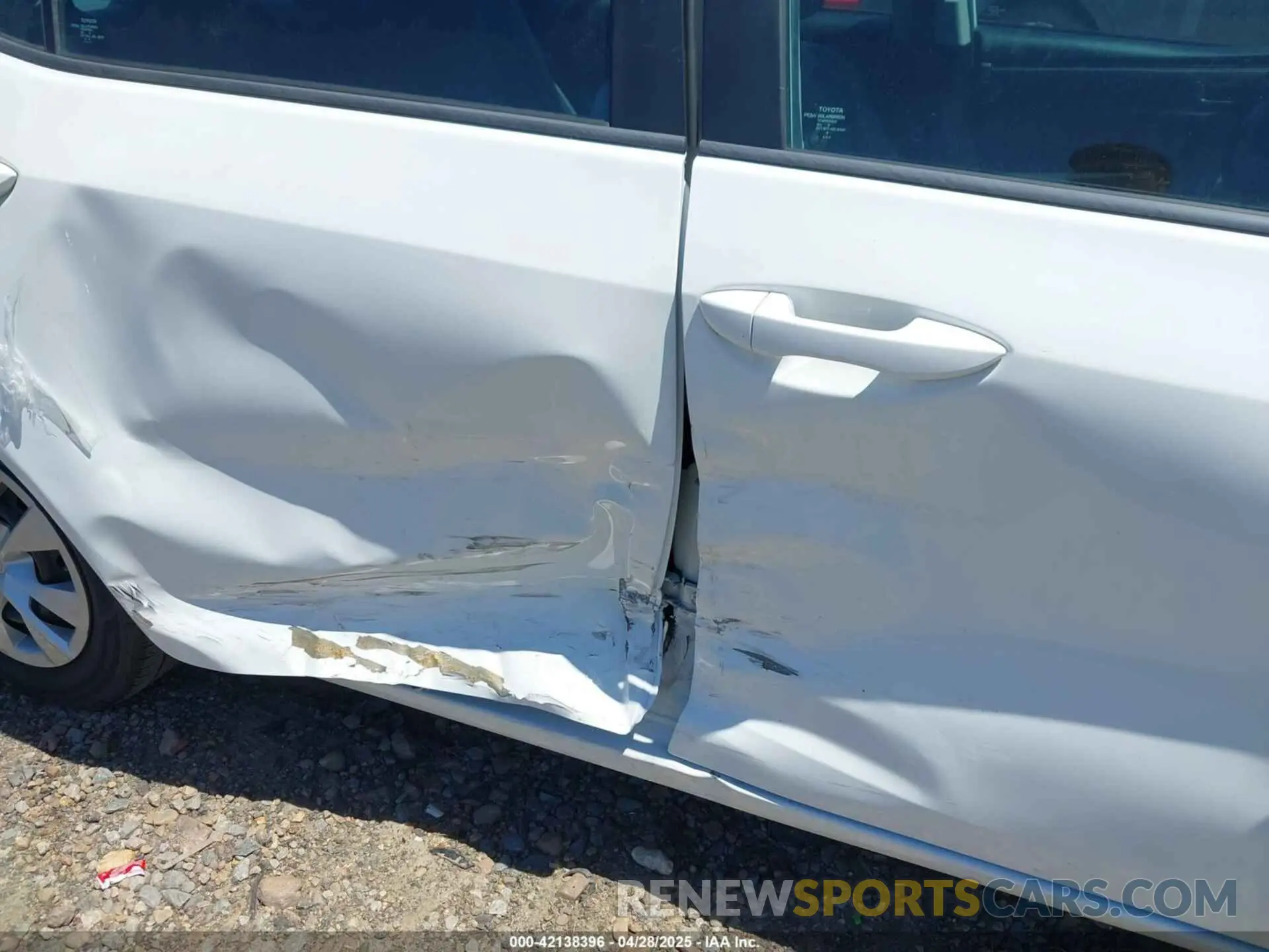 6 fotografías del automóvil dañado 5YFBURHE3KP902247 TOYOTA COROLLA 2019