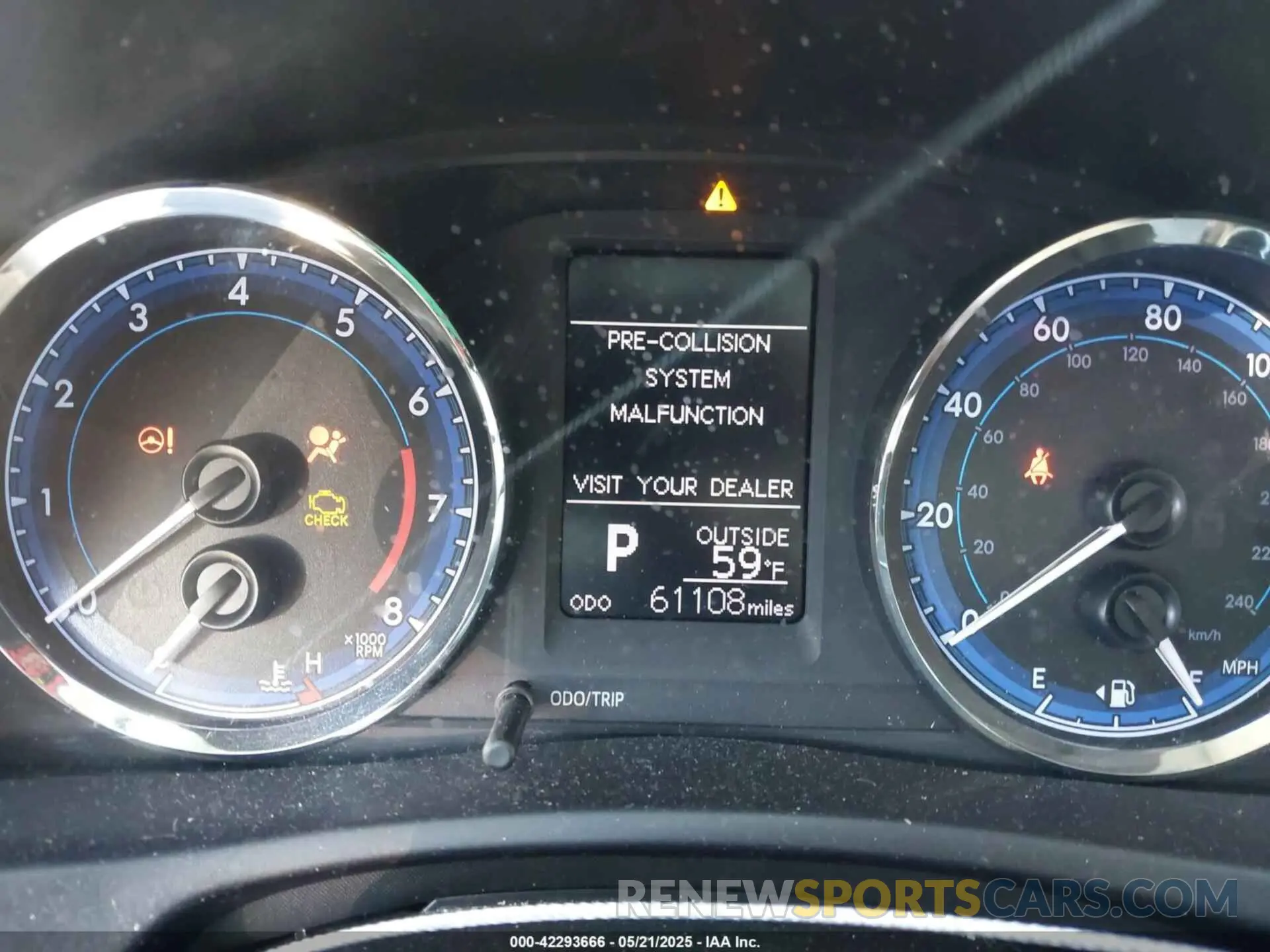 7 fotografías del automóvil dañado 5YFBURHE3KP903107 TOYOTA COROLLA 2019