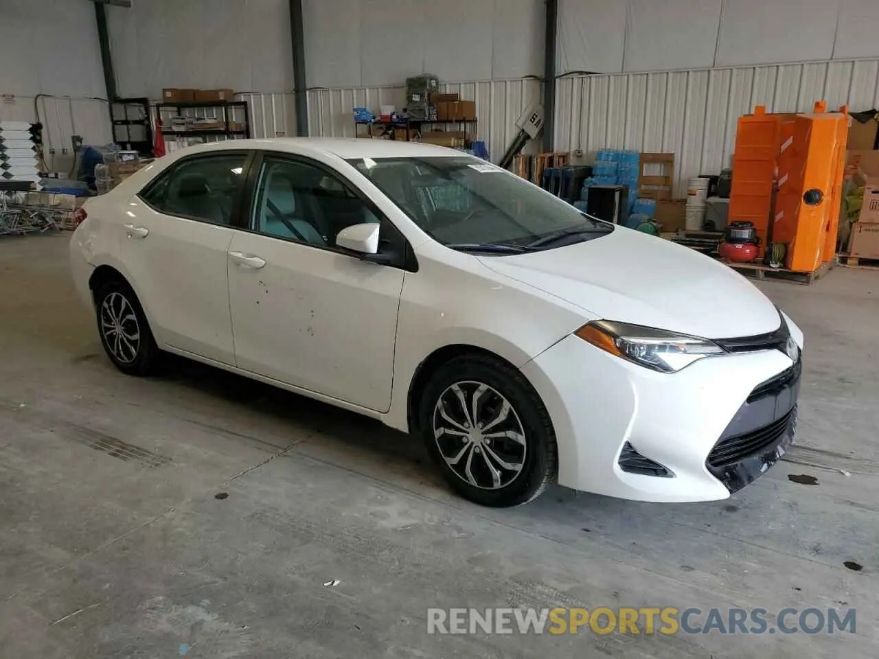 4 fotografías del automóvil dañado 5YFBURHE3KP909747 TOYOTA COROLLA 2019