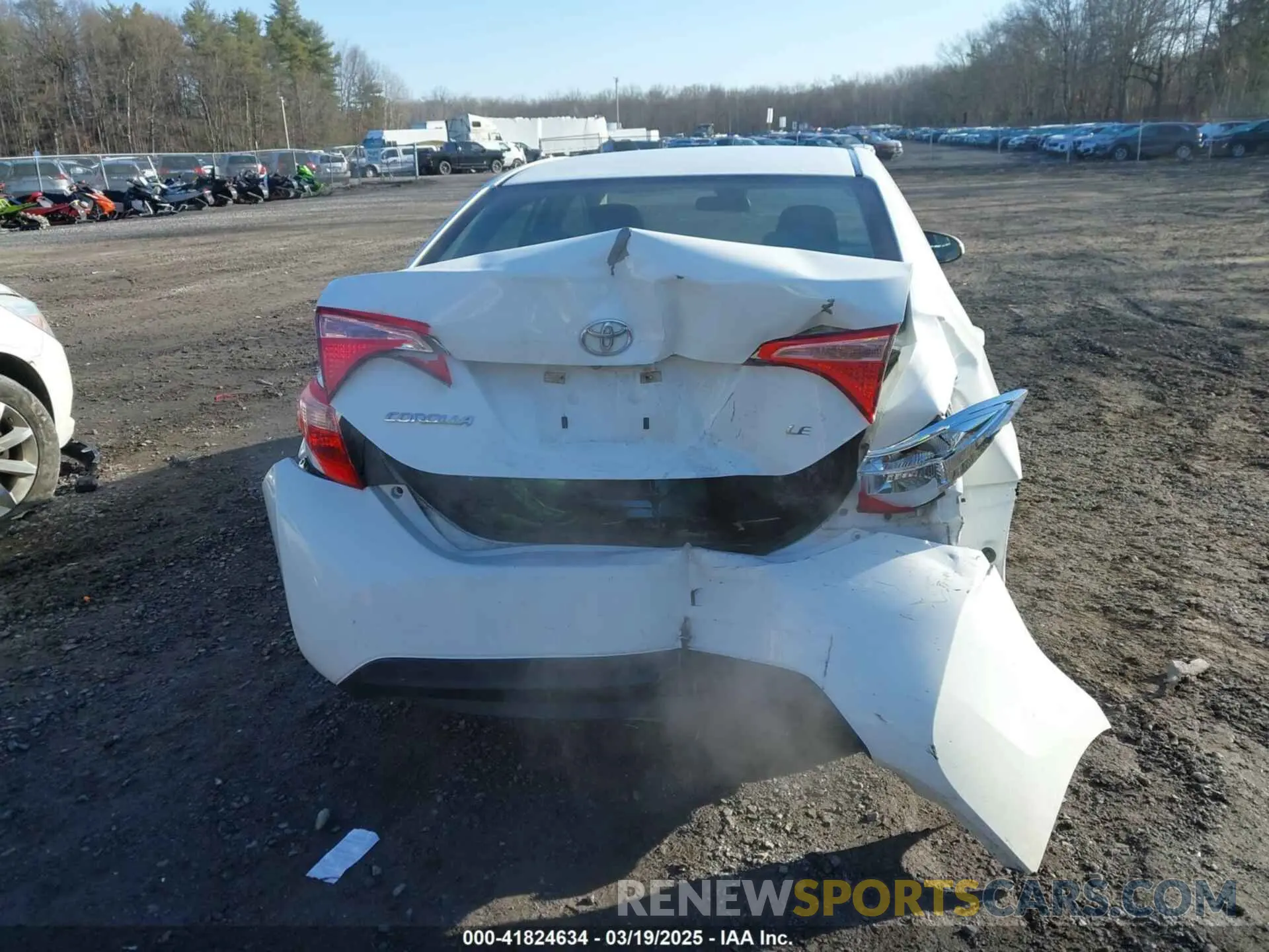 16 fotografías del automóvil dañado 5YFBURHE3KP937225 TOYOTA COROLLA 2019