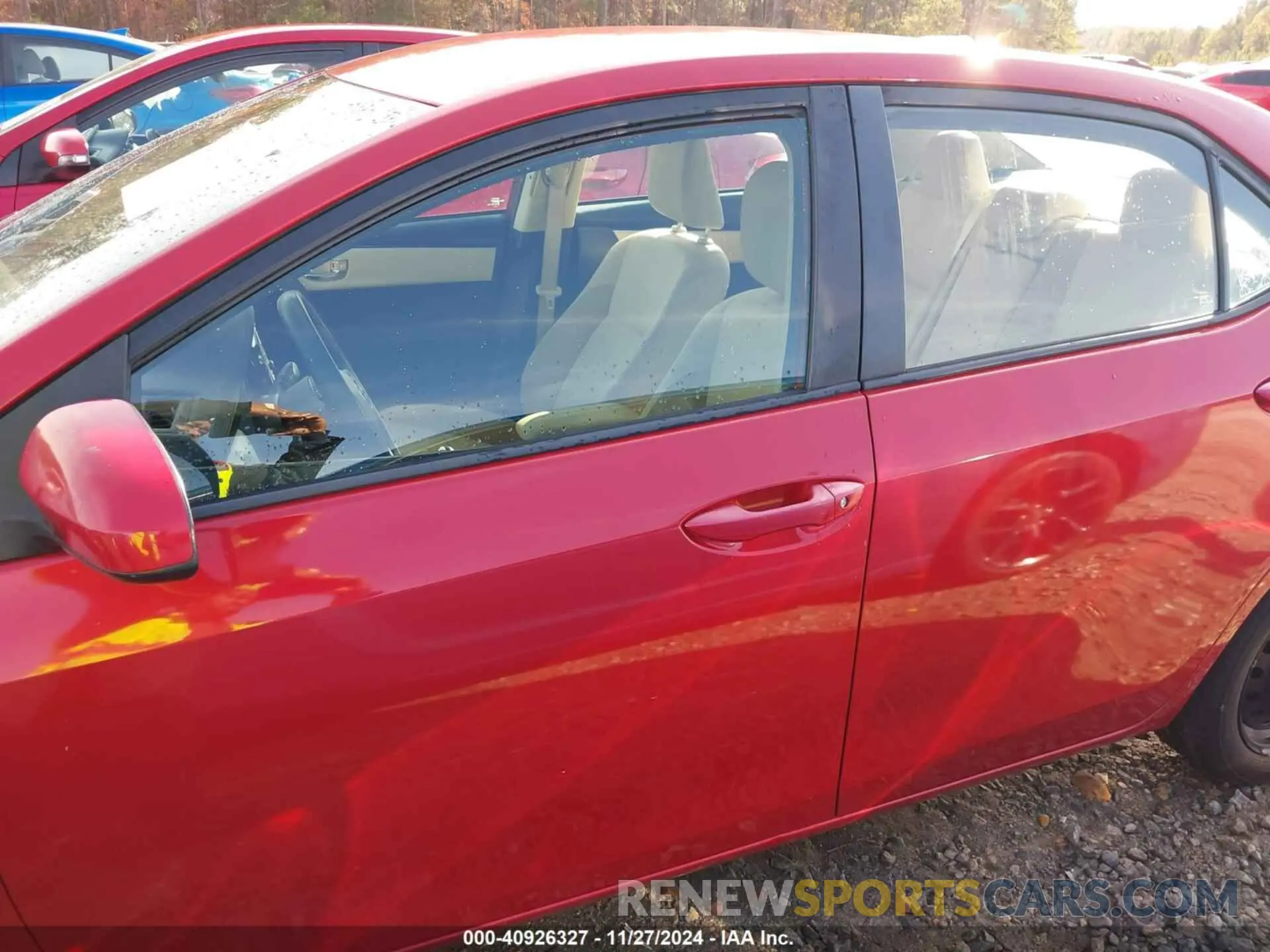 14 fotografías del automóvil dañado 5YFBURHE3KP937838 TOYOTA COROLLA 2019